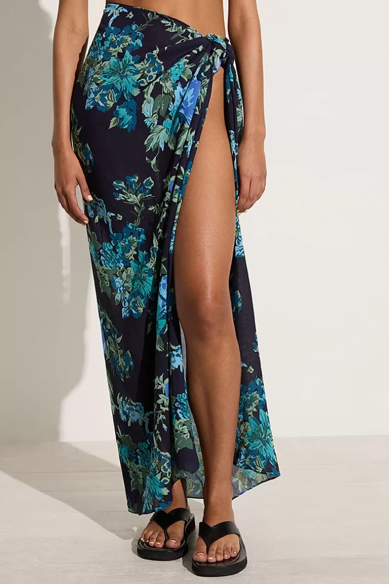 Flash Sale Faithfull the Brand Zinnia Pareo Escala Floral Navy (Exclusive) - Final Sale